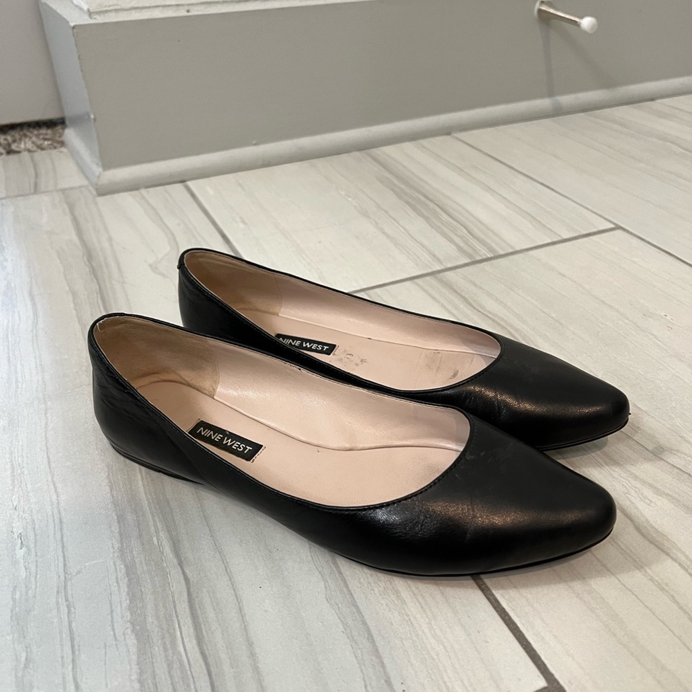 Nine West Black Flats